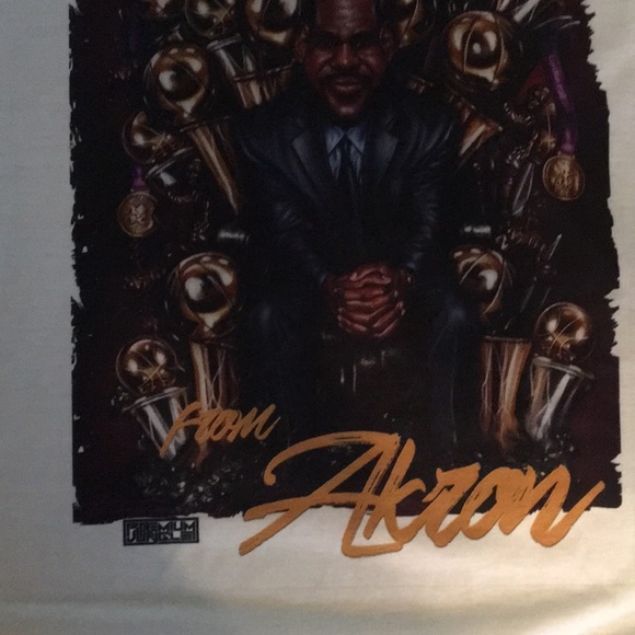 NWOT Just a King from Akron (Premium Jungle) Tee - Picture 4 of 4